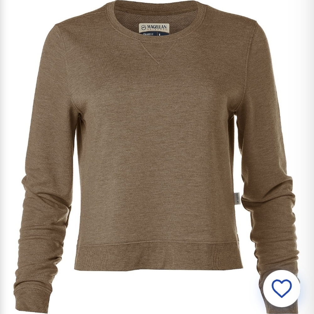 Magellan Outdoors Women’s Campfire Long Sleeve Crop Pullover Shirt